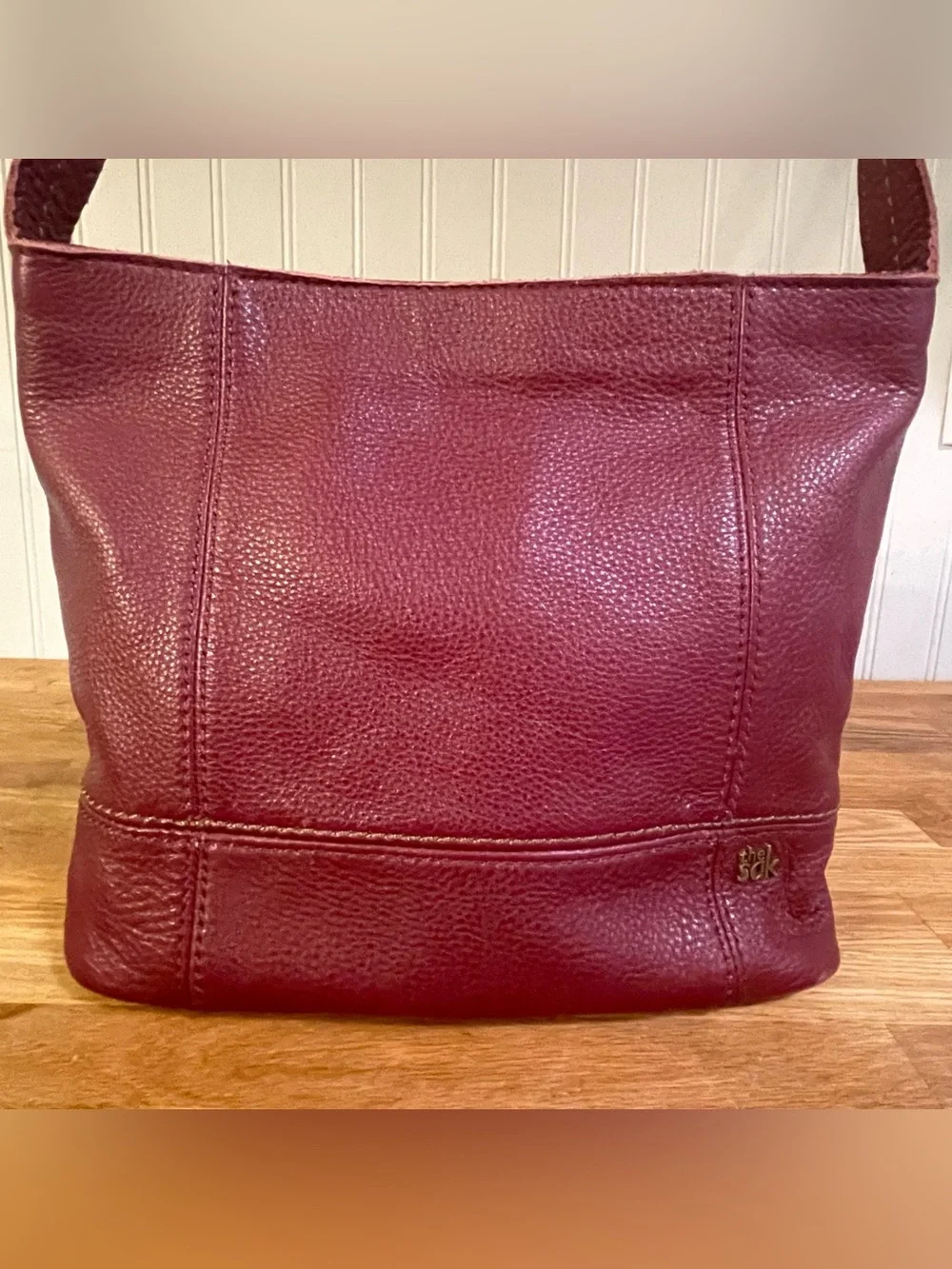 The Sak mahogany” red